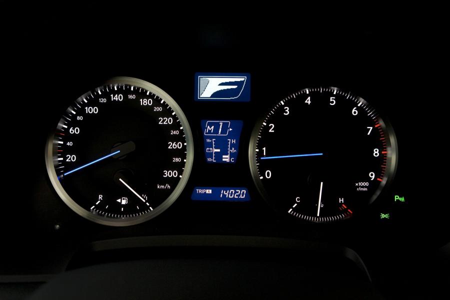  Lexus IS-F 2008 года  (фото 40 из 376)